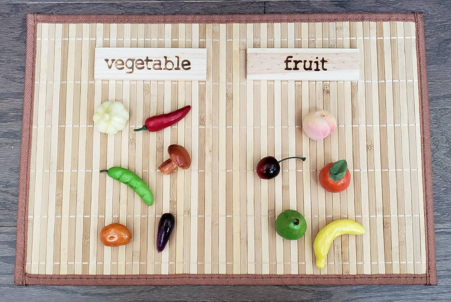 Fruit/Vegetable Sorting Set, Montessori Object Classification, Gift for Kids, Reggio Emilia, Teacher Resources